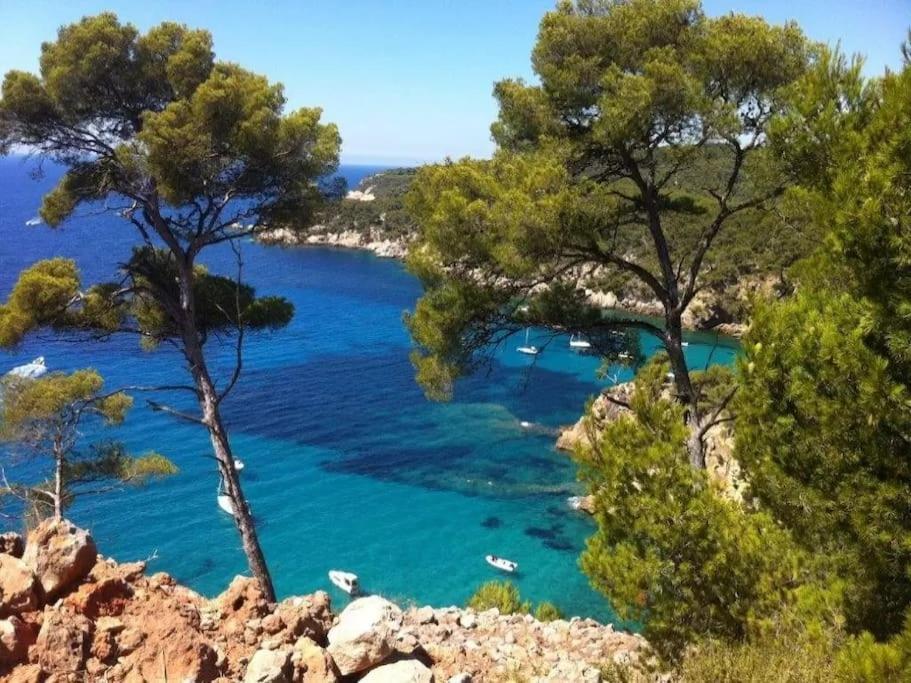 Brad's House. * Saint-Cyr-sur-Mer